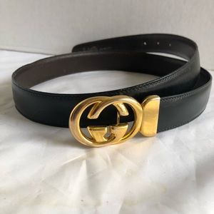 Gucci GG black gold belt 85-34 reversible.